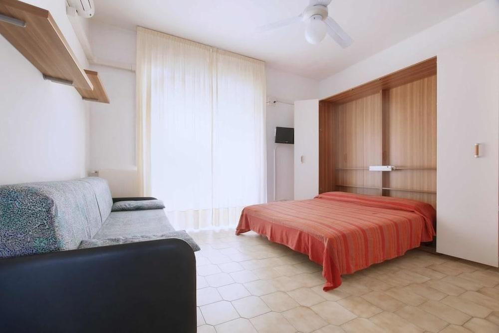 Residence Barusso Alassio Extérieur photo