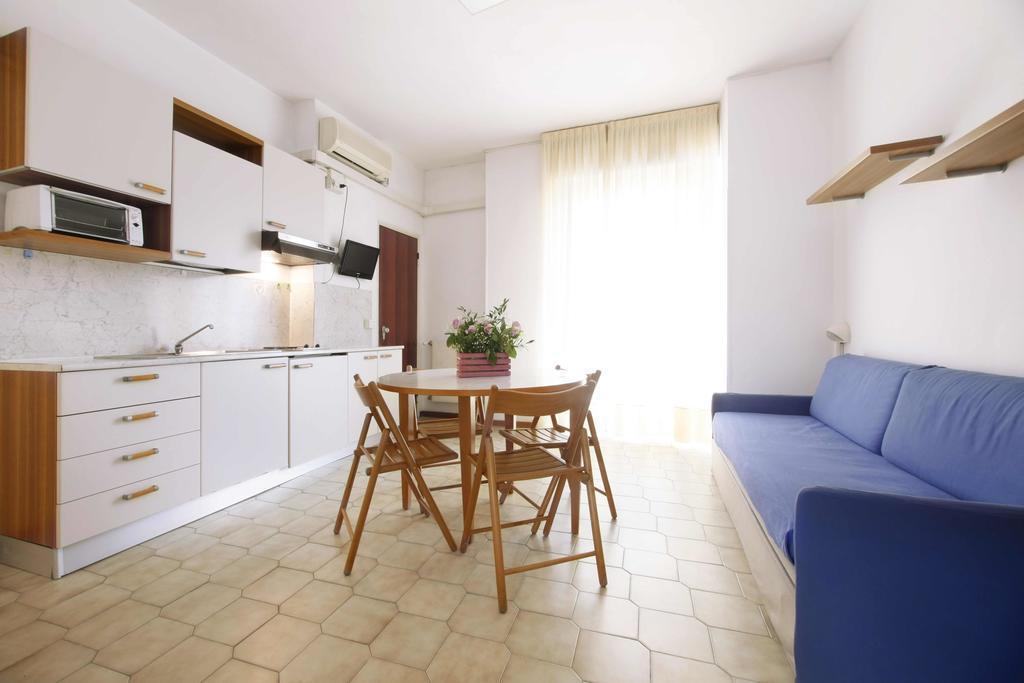 Residence Barusso Alassio Extérieur photo